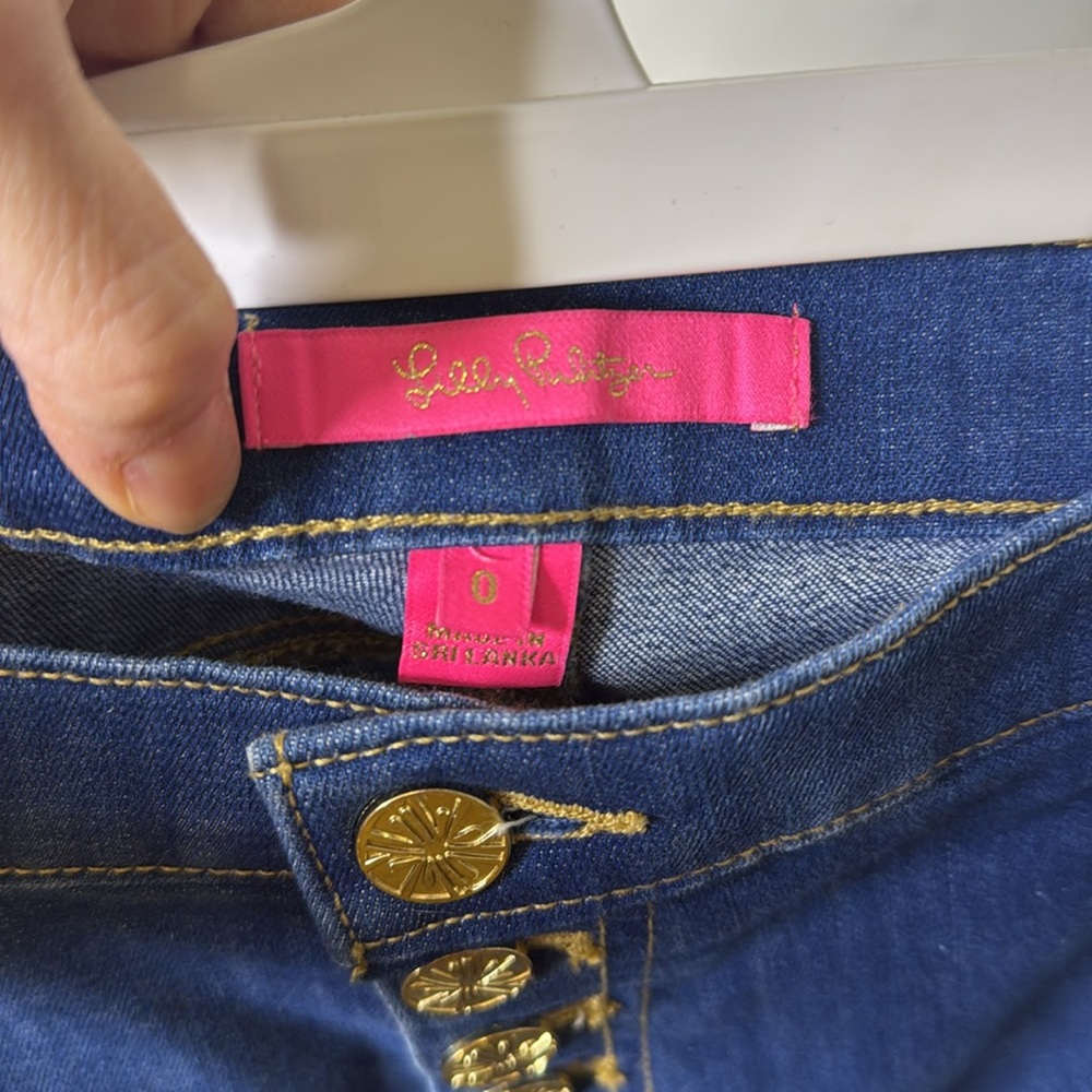 High-Rise Wide Leg Women’s Jeans in Dark Blue - Picture 5 of 5